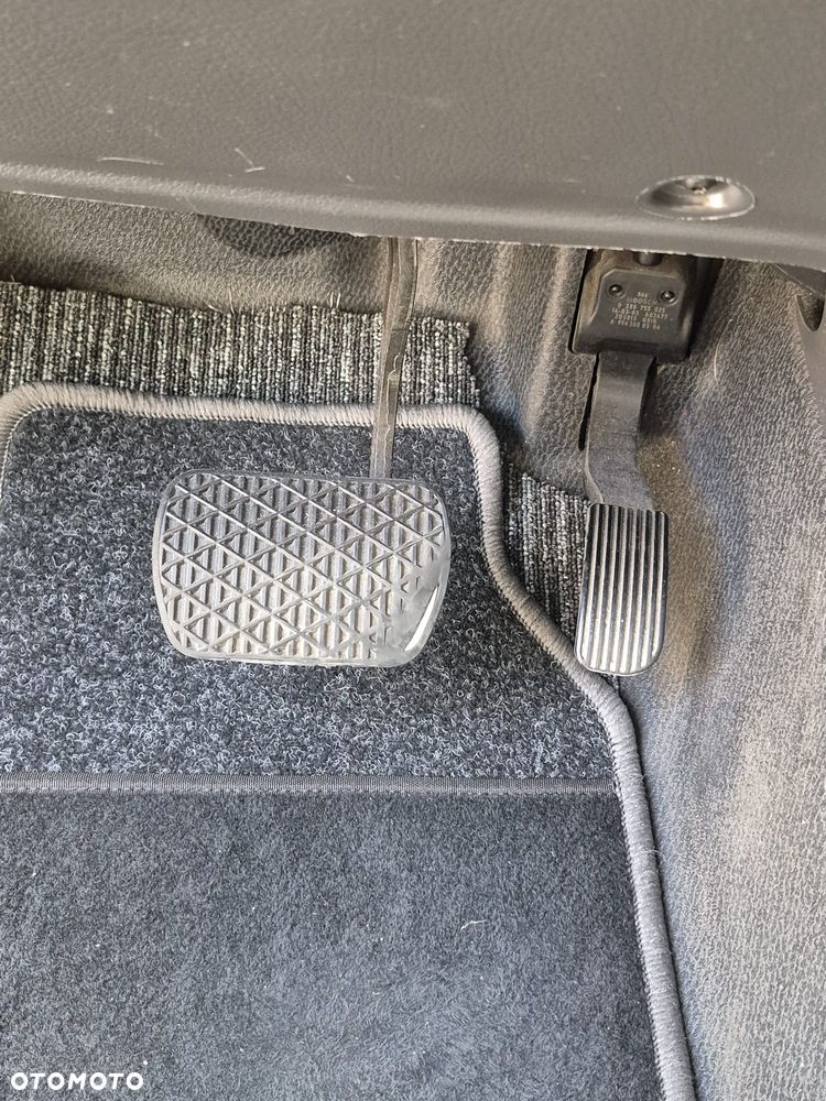 Mercedes-Benz Vito - 3