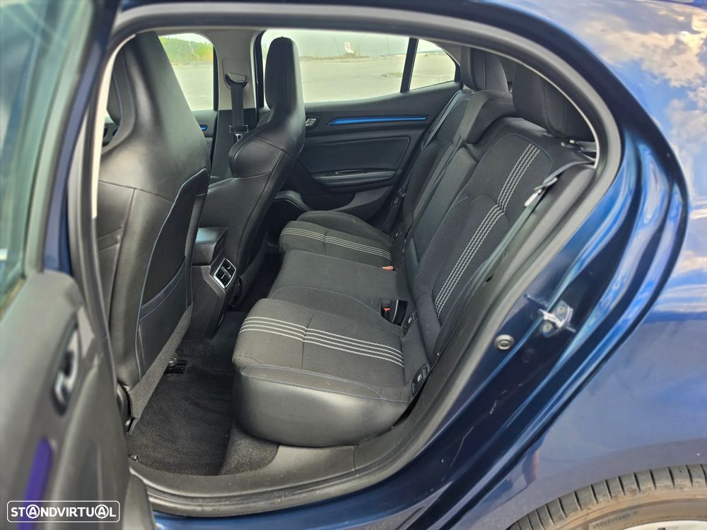 Renault Mégane ENERGY dCi 130 Start & Stop Bose Edition - 10
