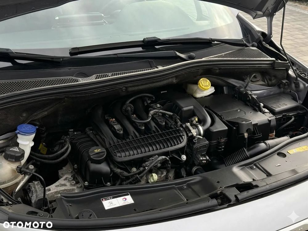 Peugeot 2008 1.6 BlueHDi Active - 17