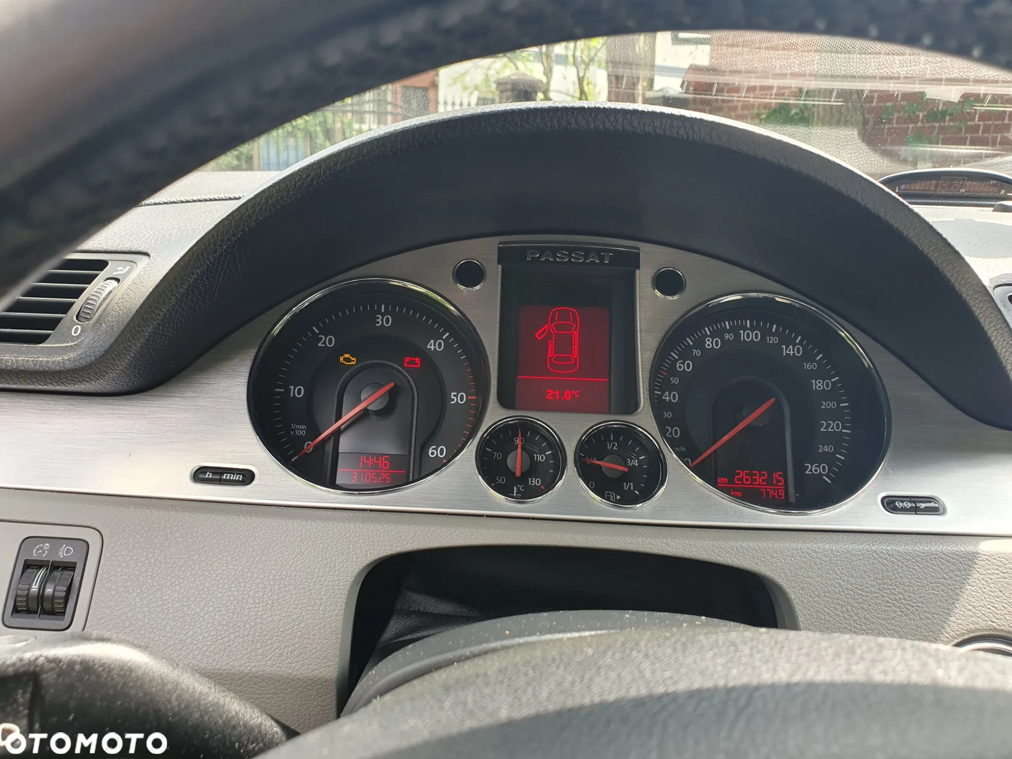 Volkswagen Passat 2.0 TDI 4Mot Highline - 9