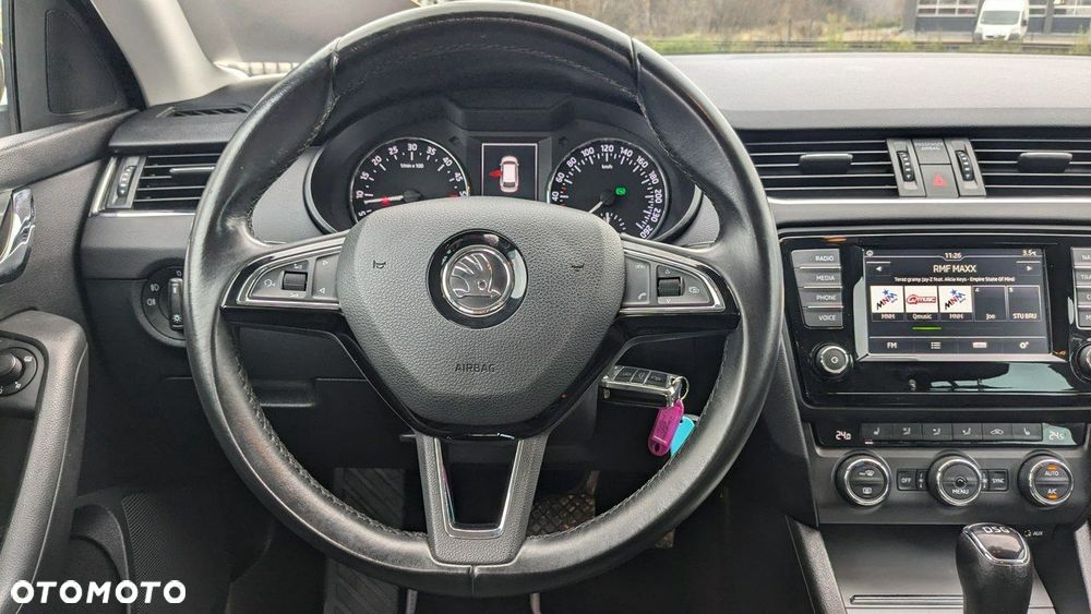 Skoda Octavia - 25