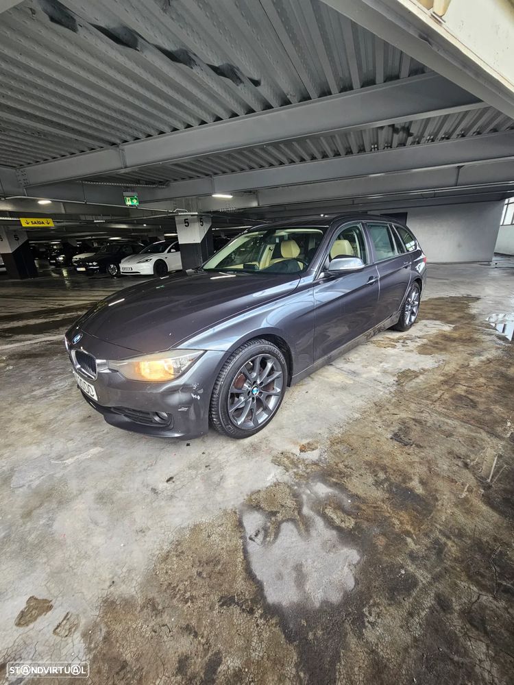 BMW 320 d DPF Touring - 1