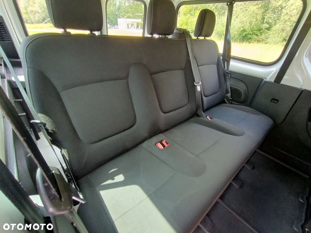 Renault Trafic - 31