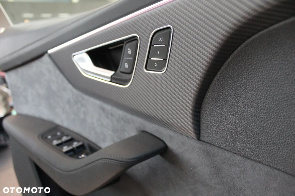 Audi RS Q8 TFSI Quattro Tiptronic Performance - 25