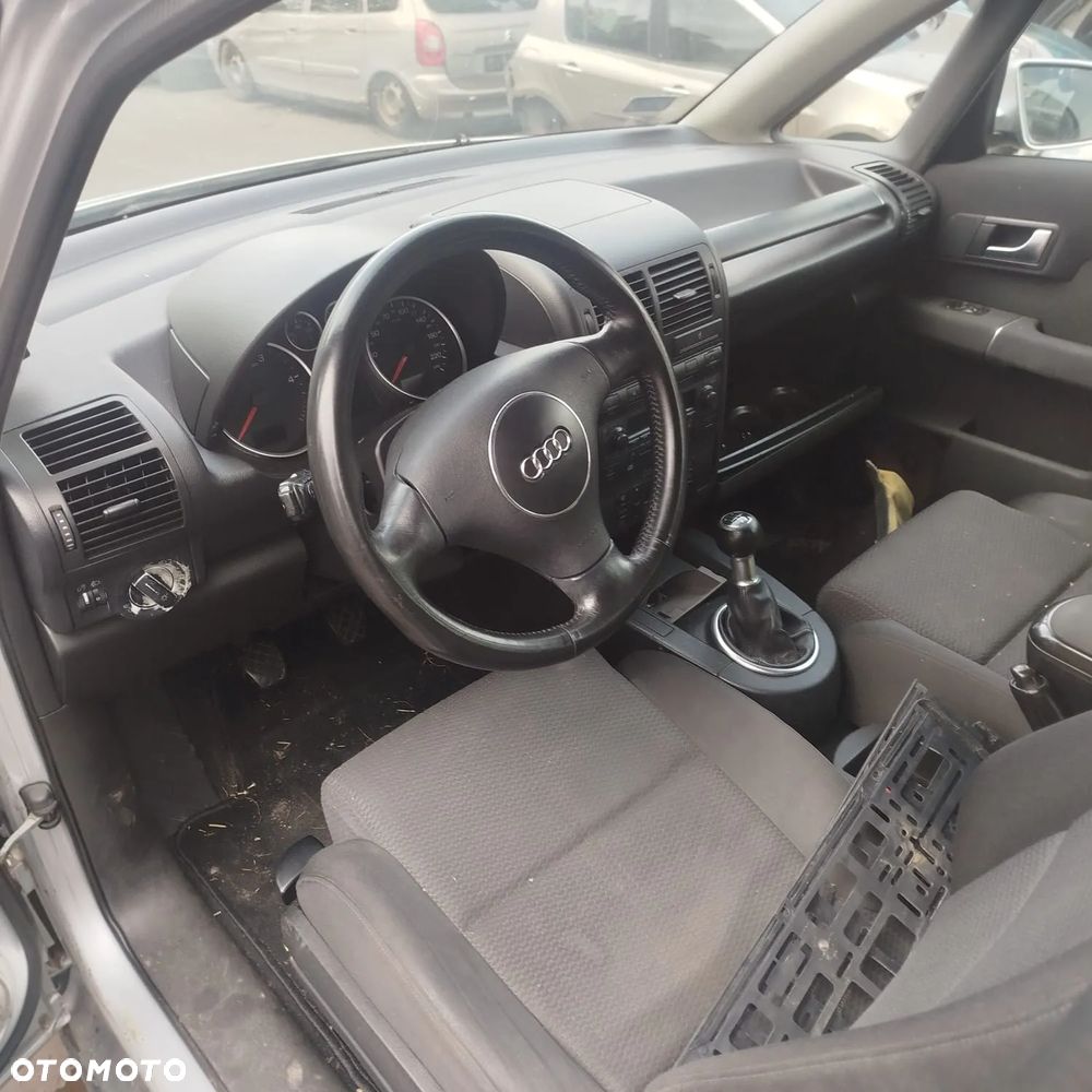 Audi A2 na części . - 4