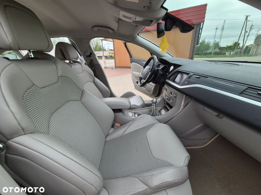 Citroën C5 HDi 140 FAP Exclusive - 15