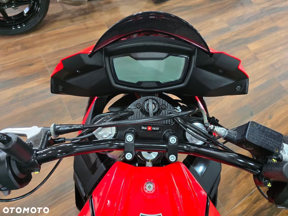 Aprilia Tuono - 5