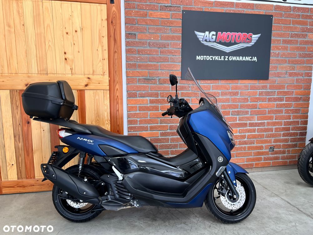 Yamaha NMAX - 4