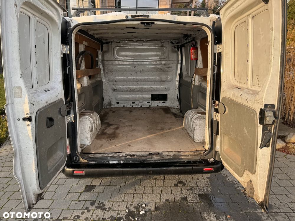 Renault Trafic - 8