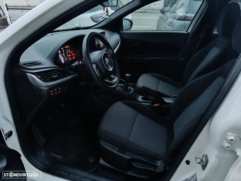 Fiat Tipo Station Wagon 1.3 M-Jet Street - 7