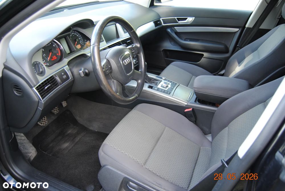 Audi A6 Limousine 2.4 - 13