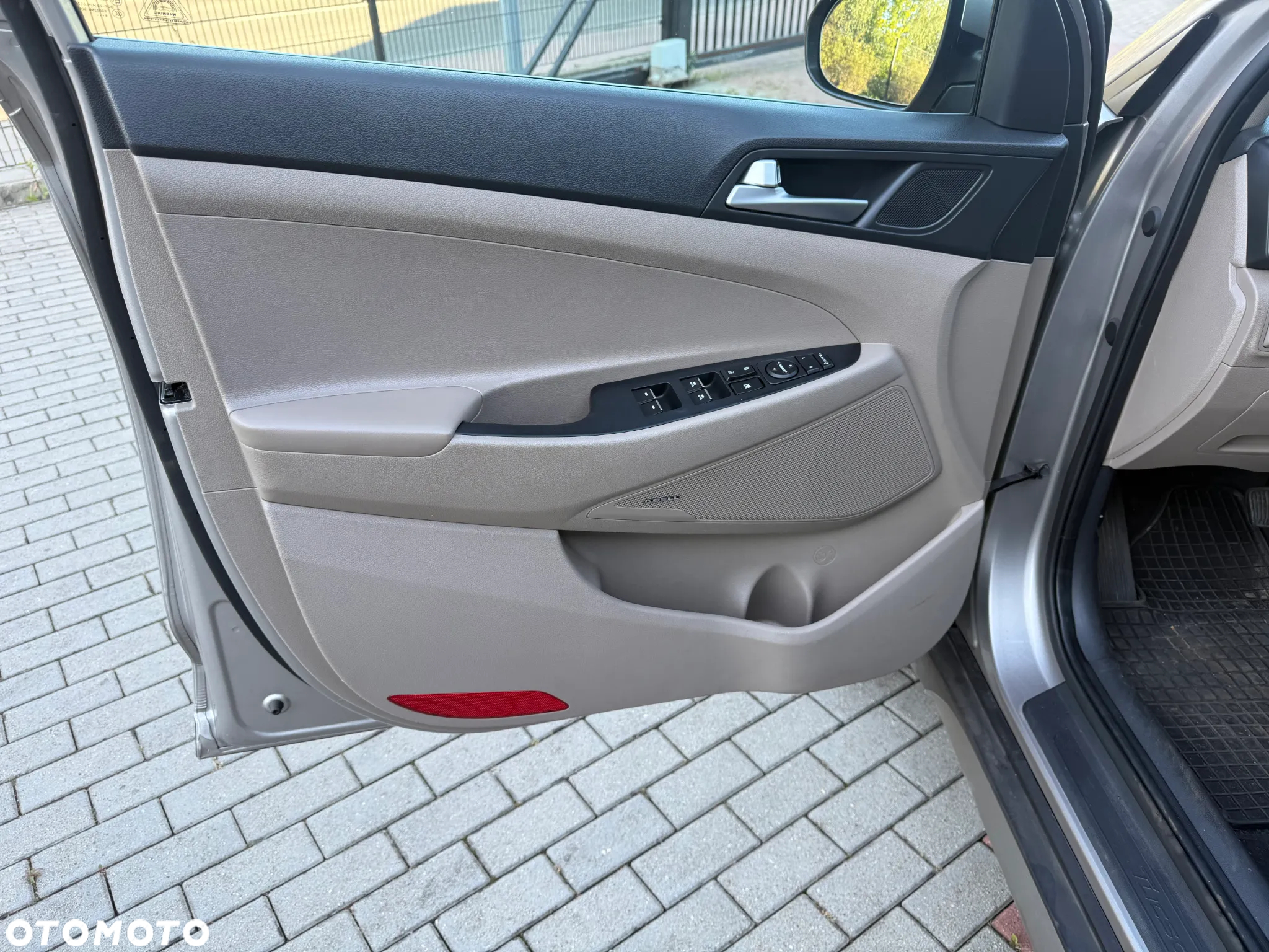 Hyundai Tucson 2.0 CRDi 4WD Automatik Premium - 31