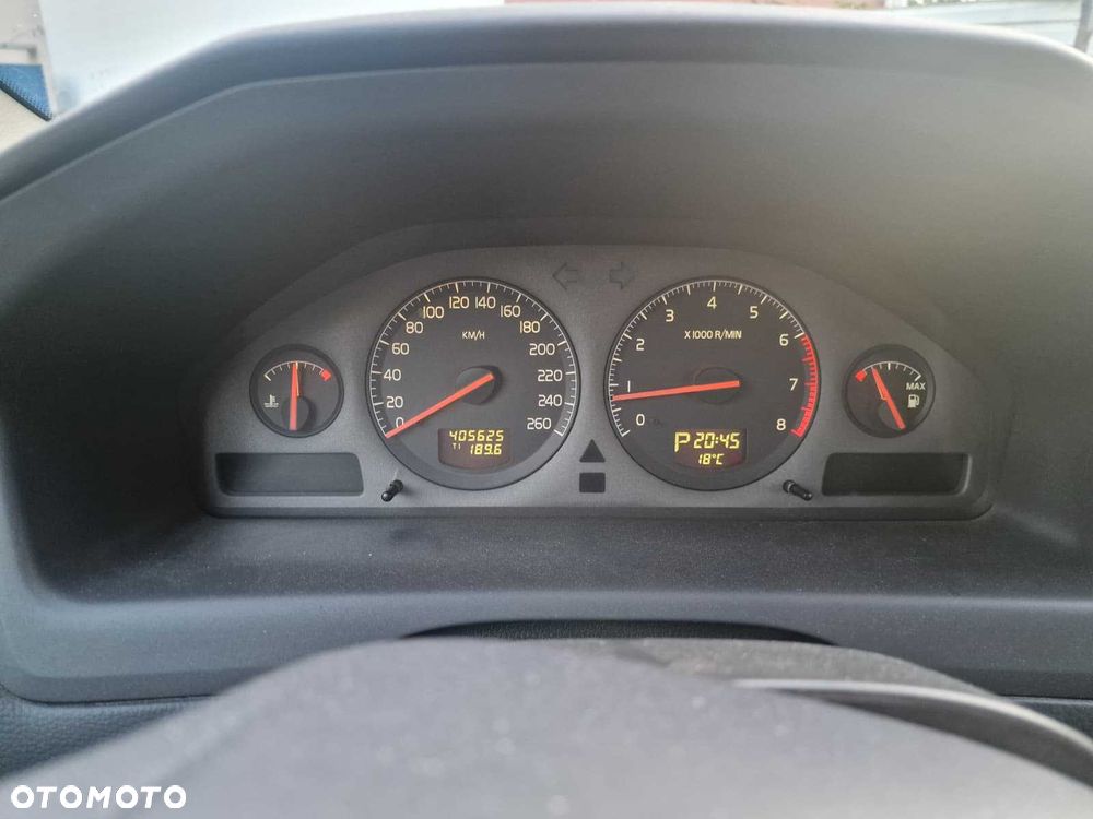 Volvo V70 - 8