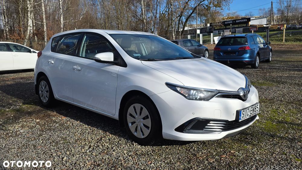 Toyota Auris 1.33 VVT-i Life - 4