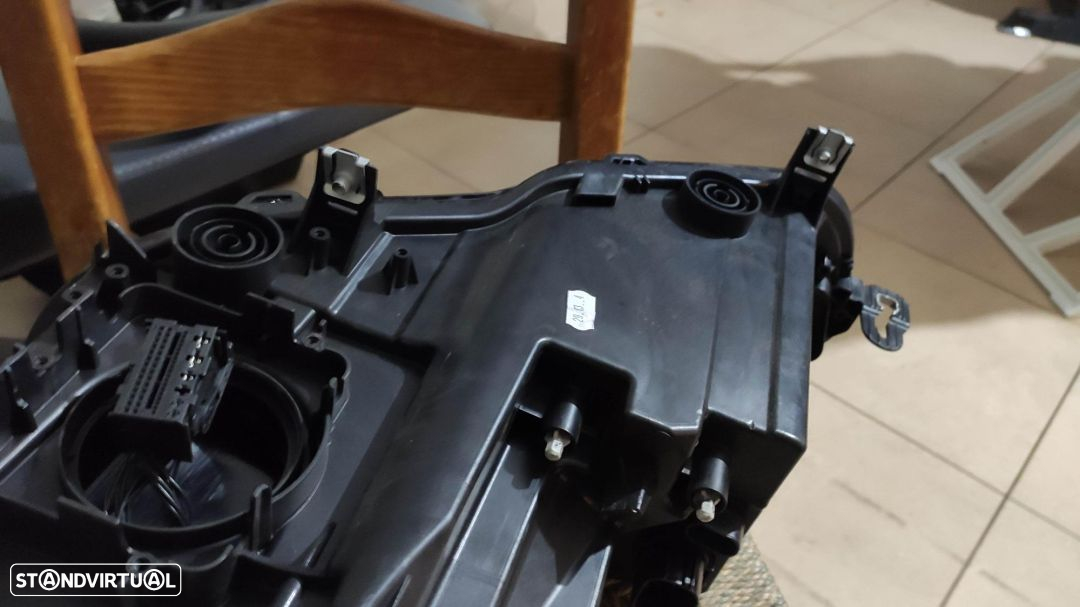 farol direito full Led SEAT TERRACO - 11