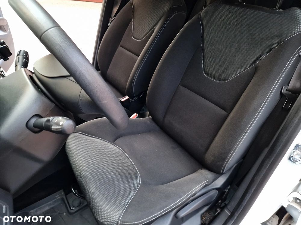 Renault Clio 1.2 16V Life - 22