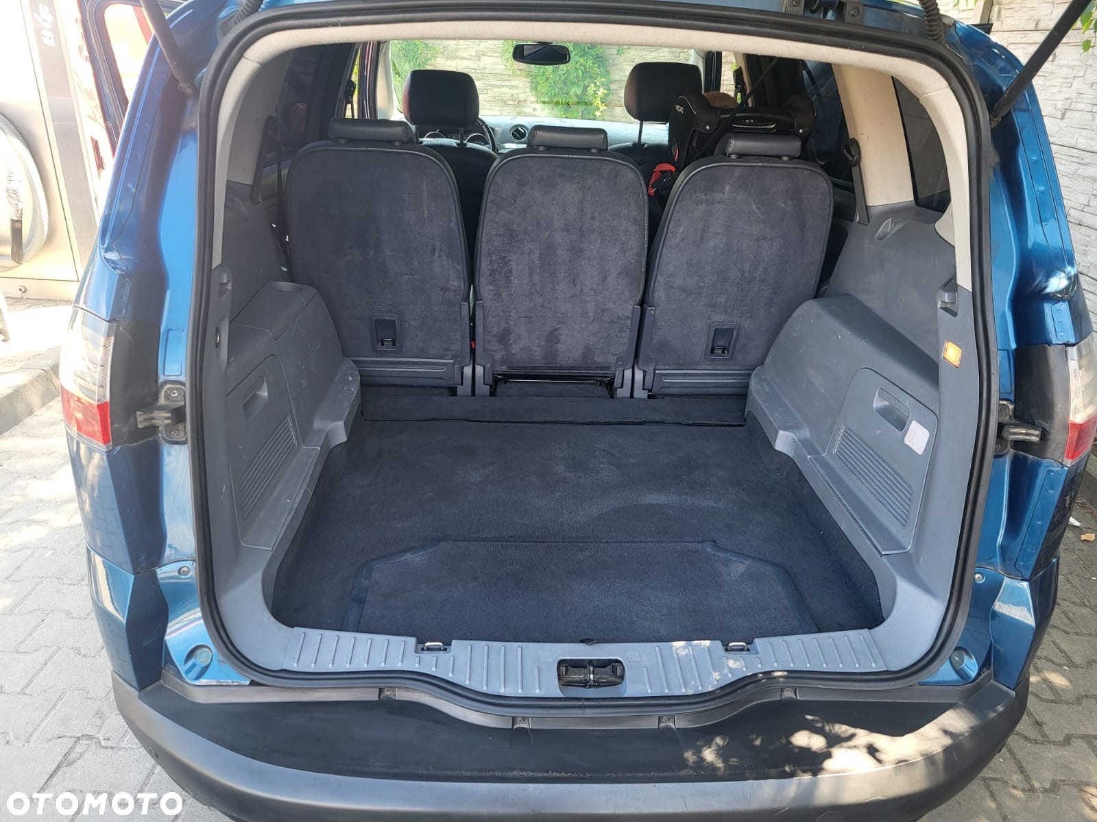 Ford S-Max - 14