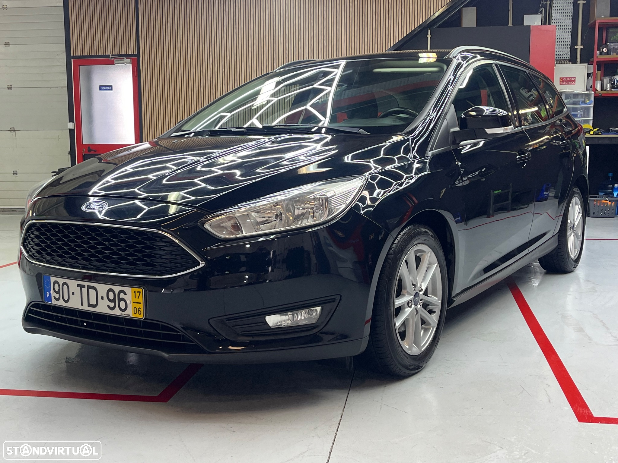 Ford Focus SW 1.5 TDCi Trend+ - 2