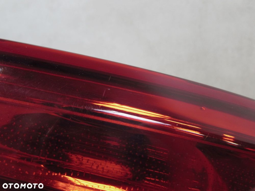 VOLVO XC60 08-17 LAMPA TYL LEWA 89504240 - 5