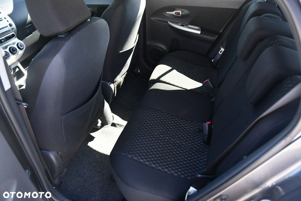 Toyota Urban Cruiser - 17