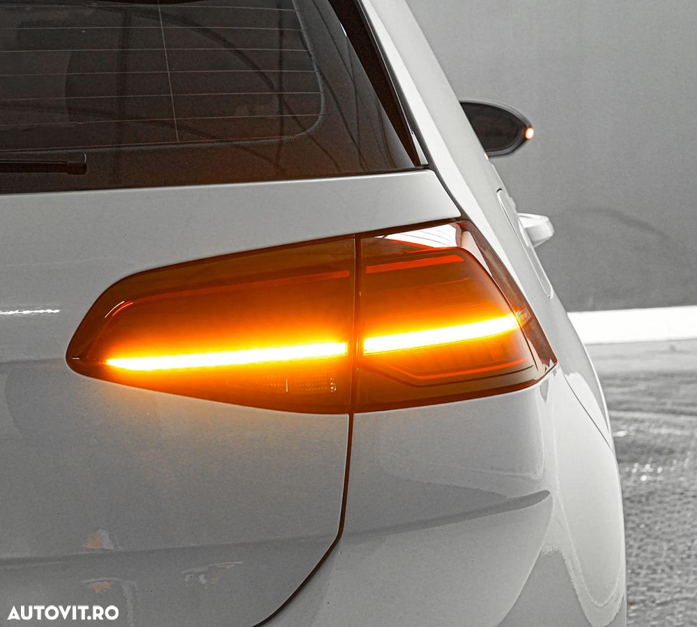 Volkswagen Golf GTI 2.0 TSI OPF DSG Performance - 33