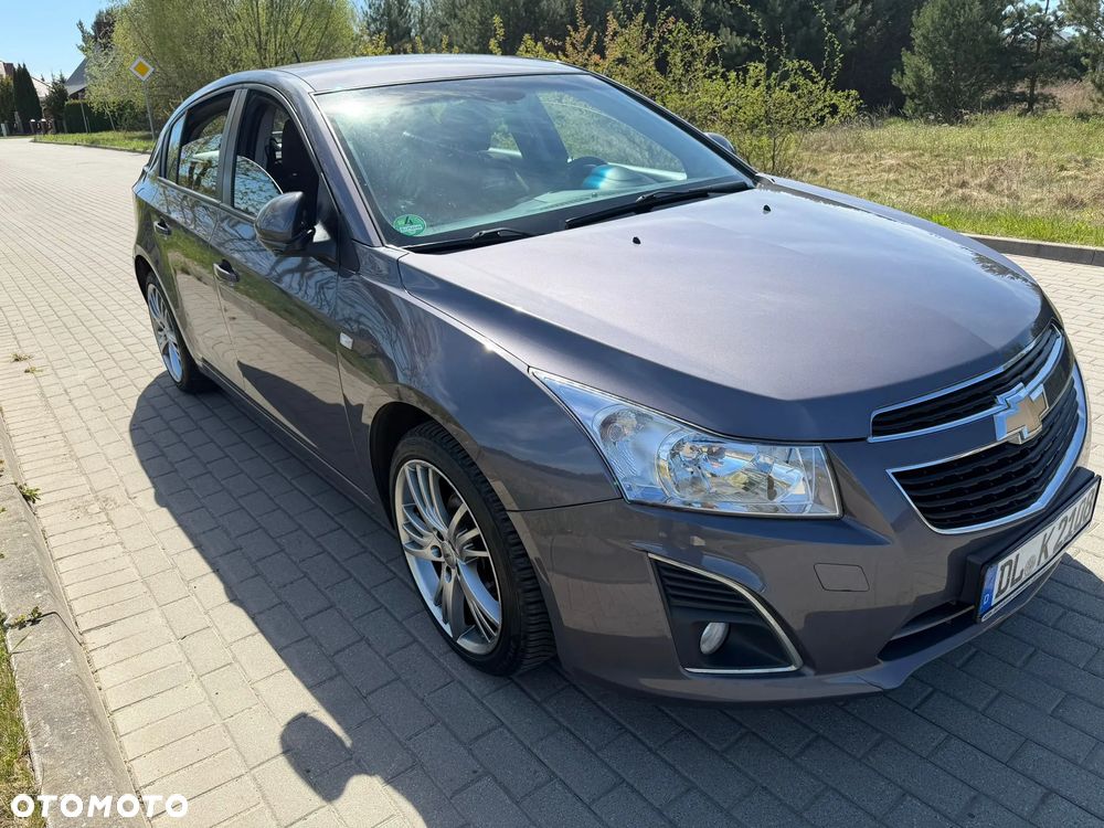 Chevrolet Cruze 1.4 T LT+ - 1