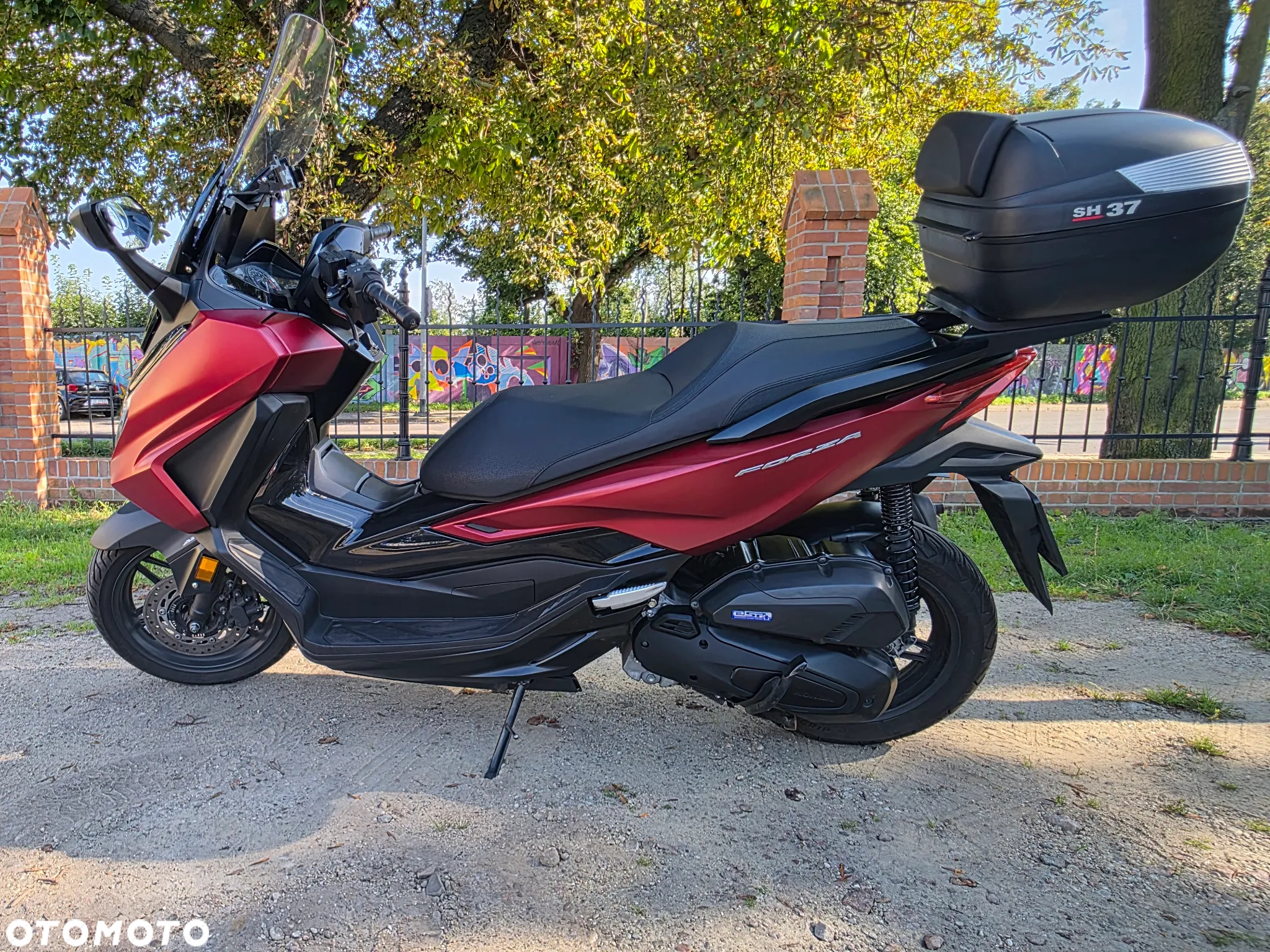Honda NSS - 11
