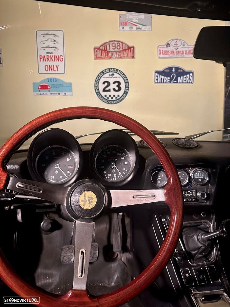 Alfa Romeo Spider - 4