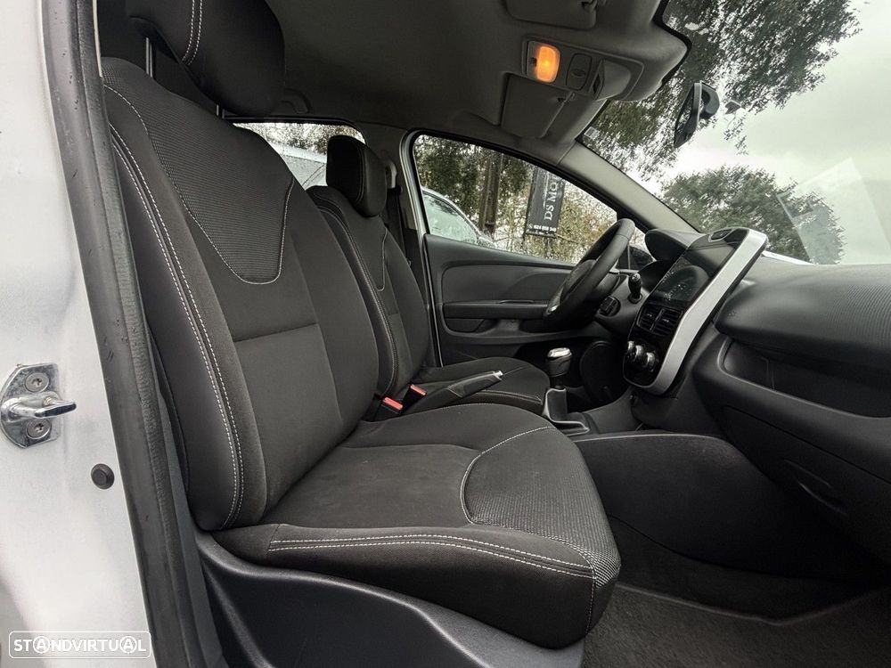 Renault Clio 1.5 dCi Confort - 9