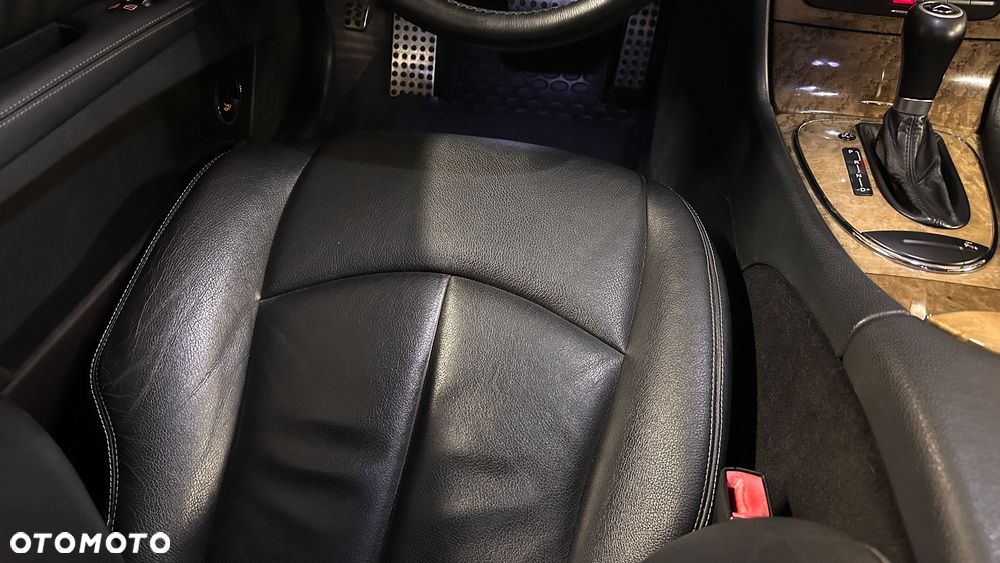 Mercedes-Benz Klasa E 320 CDI 7G-TRONIC Avantgarde - 24
