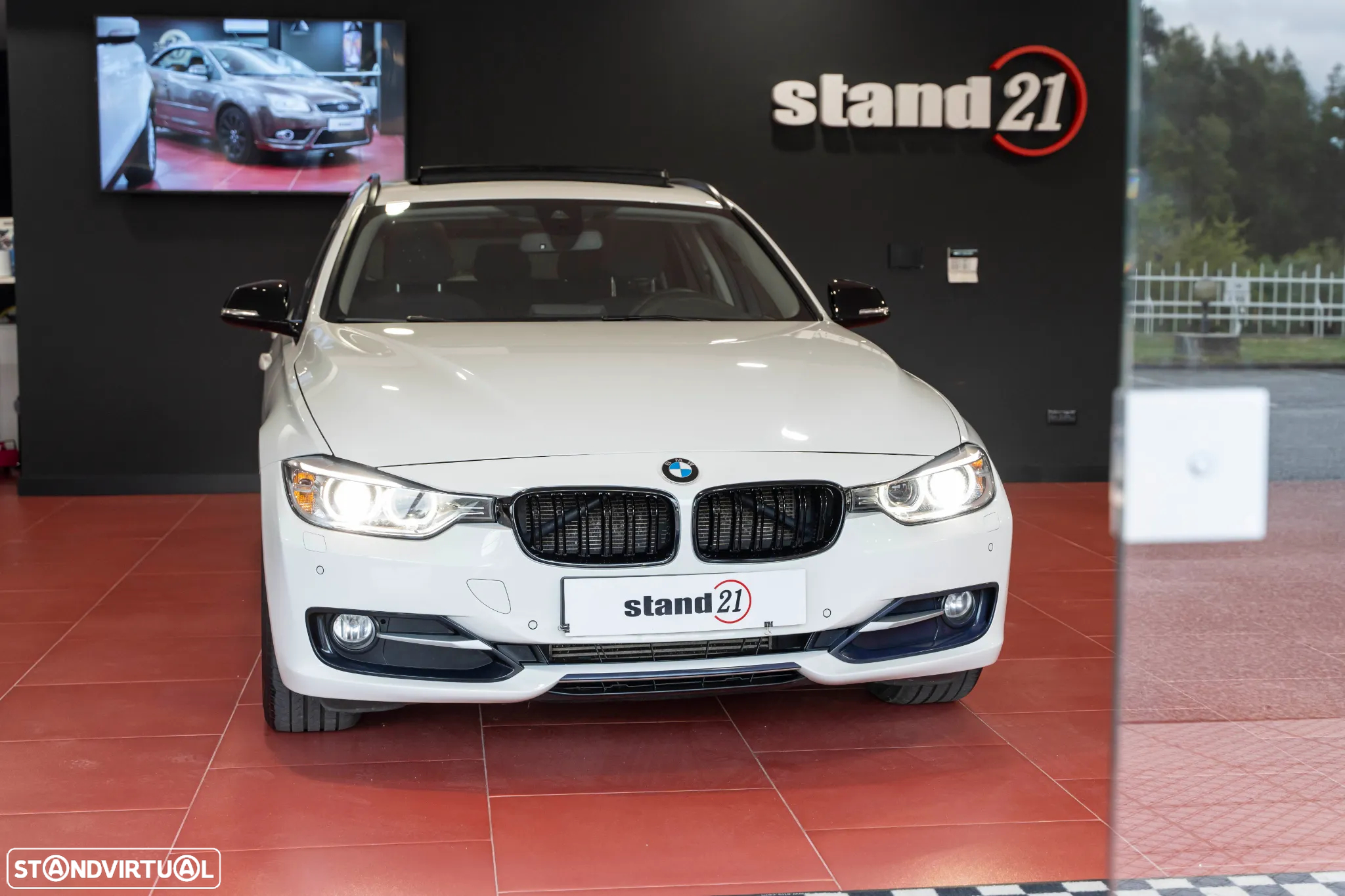 BMW 320 d Touring Aut. Sport Line - 36