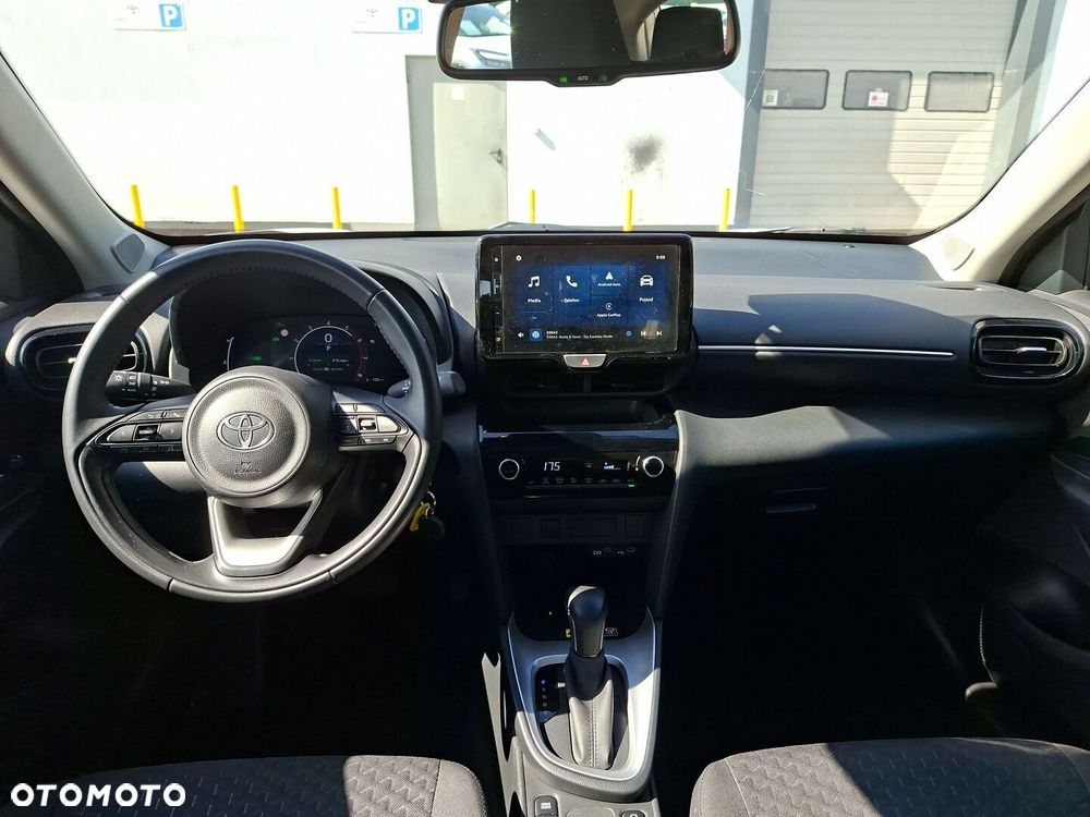Toyota Yaris Cross Hybrid 1.5 Comfort - 13