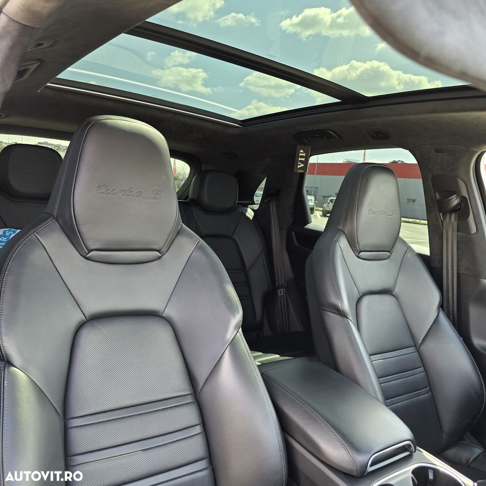 Porsche Cayenne Turbo S E-Hybrid Tiptronic S - 13