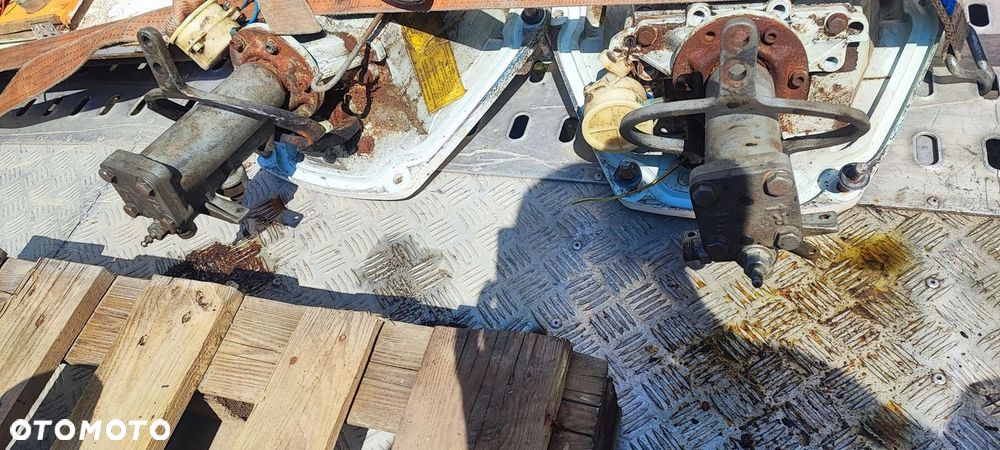 Pompa hydrauliczna trymu przekładni Zetka Volvo Penta - 1