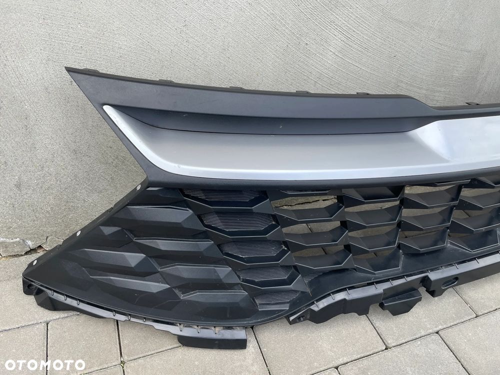 ATRAPA, GRIL KIA SPORTAGE V  2021-- - 3