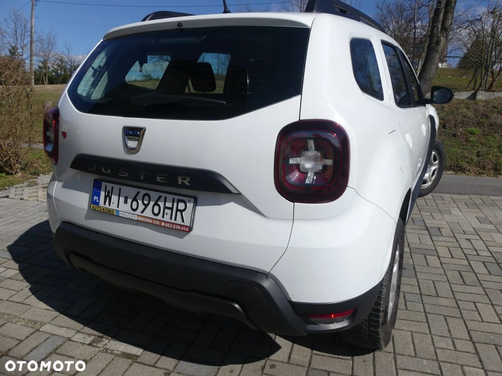 Dacia Duster 1.6 SCe Laureate S&S - 4