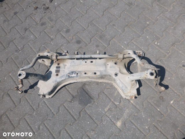 SANKI PRZÓD PRZEDNIE TOYOTA YARIS I 99-05 - 10