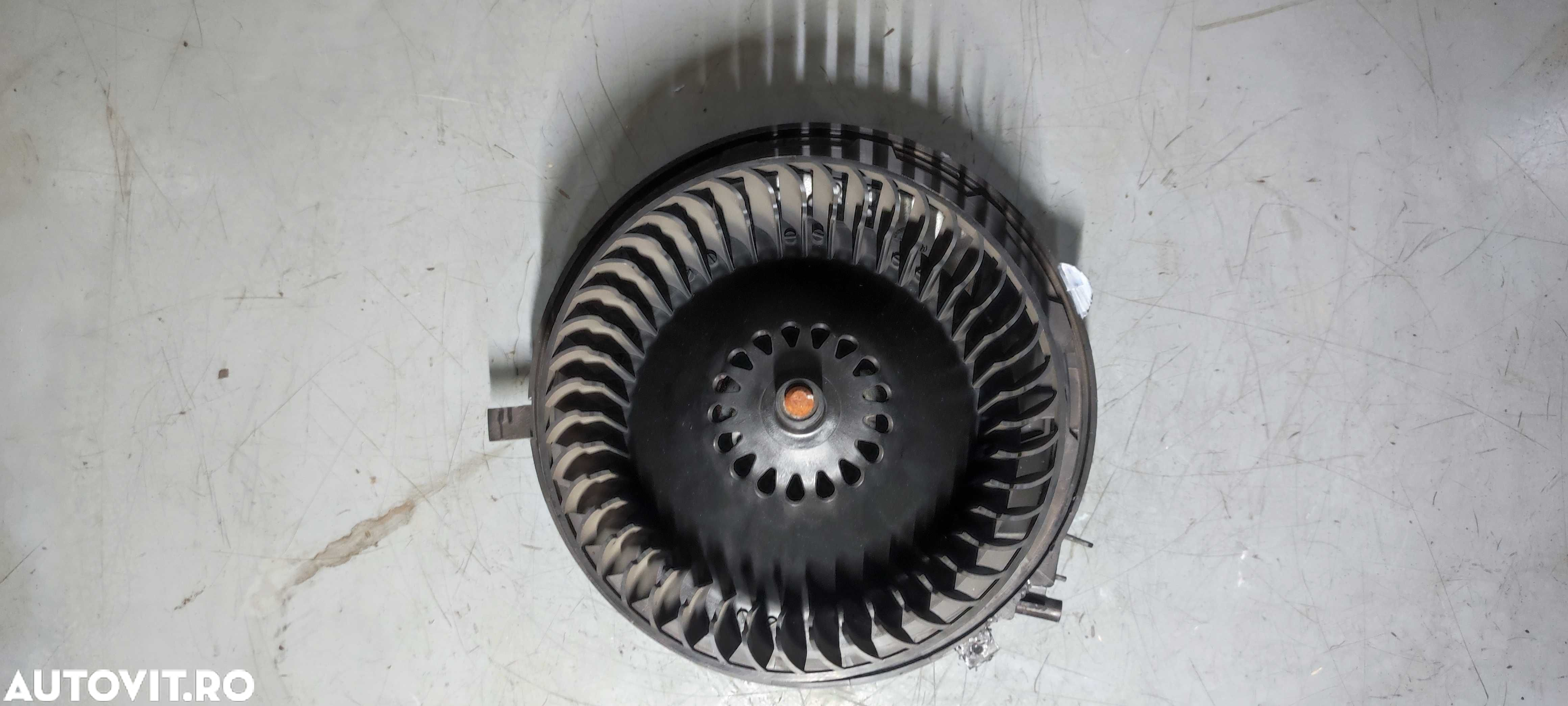 Ventilator volkswagen vw touran 2 2015-prezent cod 5q0907521e - 2