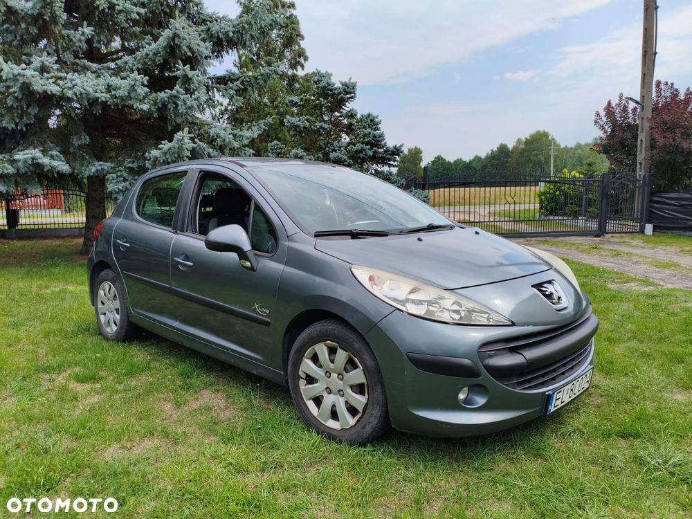 Peugeot 207 - 2