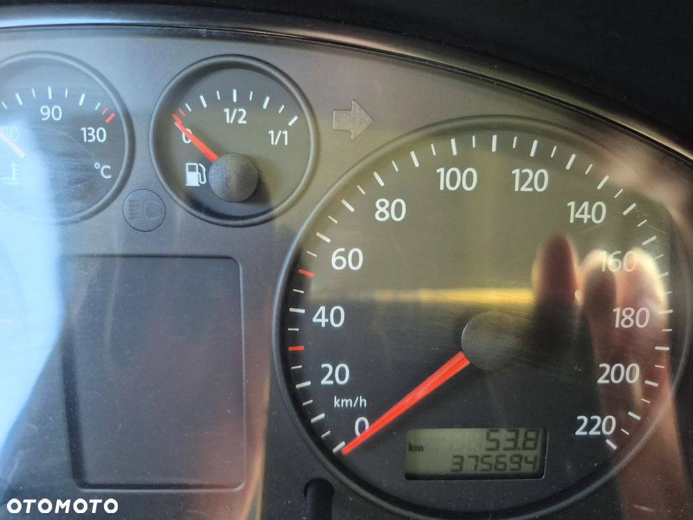 Volkswagen Transporter L2 - 18