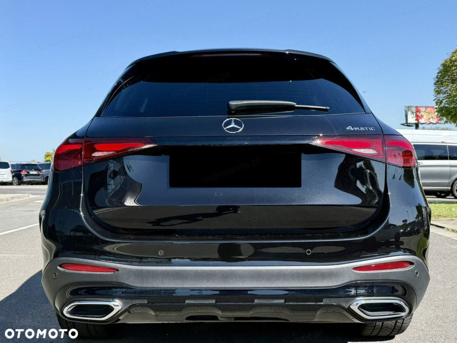 Mercedes-Benz GLC - 7