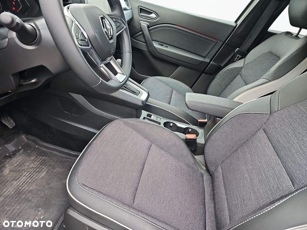 Renault Captur - 10