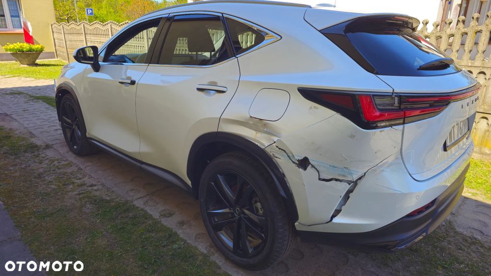 Lexus NX 350h Prestige AWD - 4