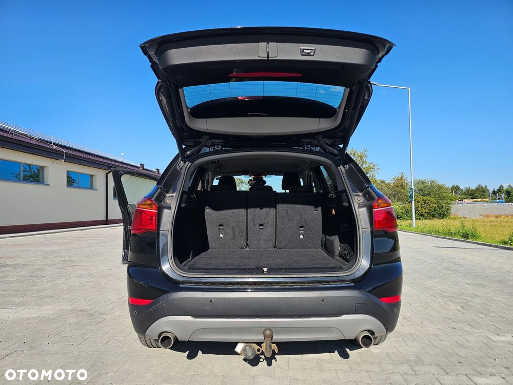 BMW X1 xDrive20d Sport Line - 18