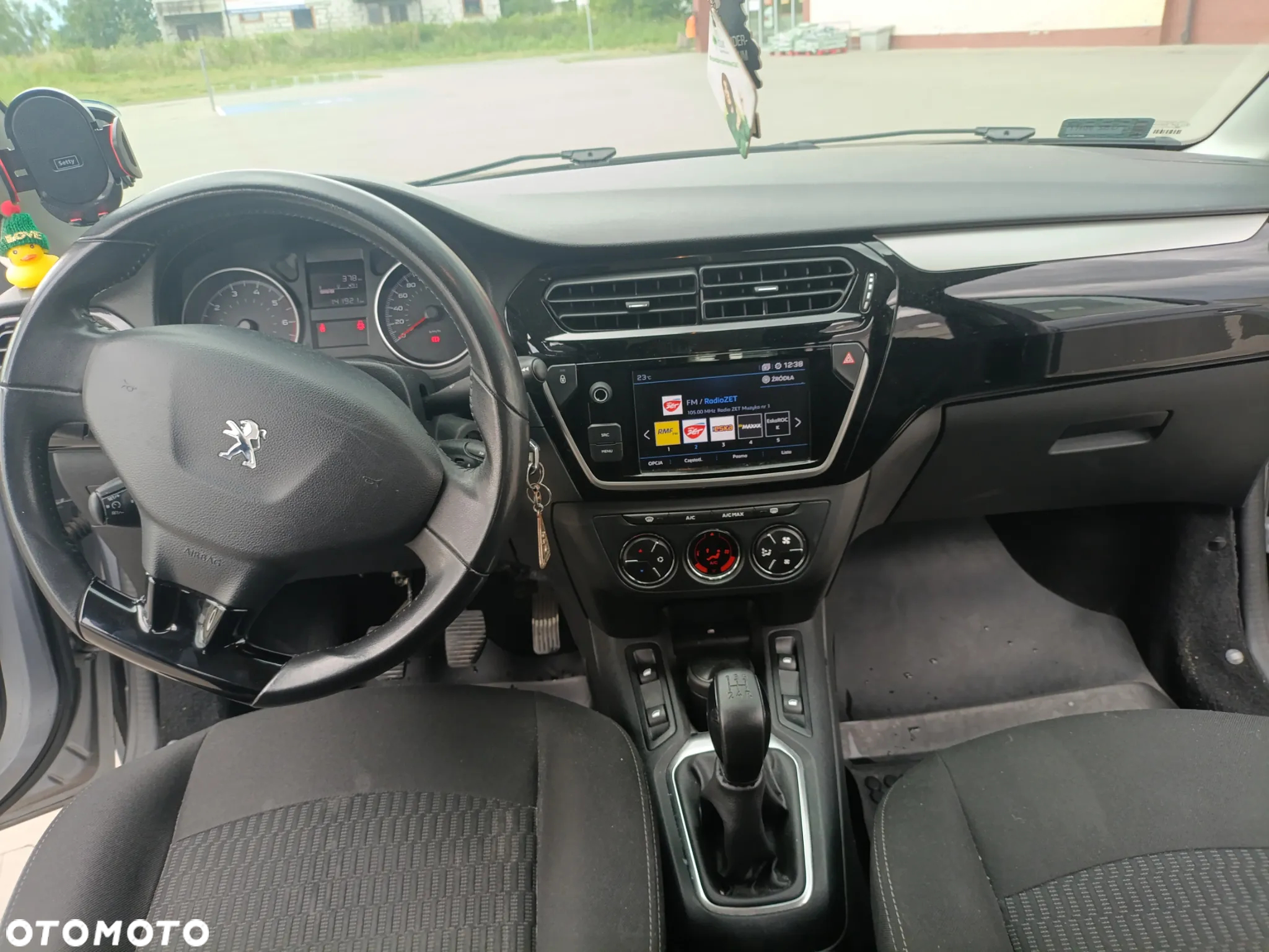 Peugeot 301 1.6 VTi Allure - 21