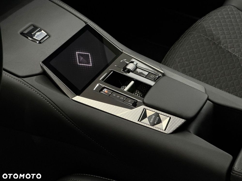 DS Automobiles DS 4 1.2 PureTech Trocadero - 9