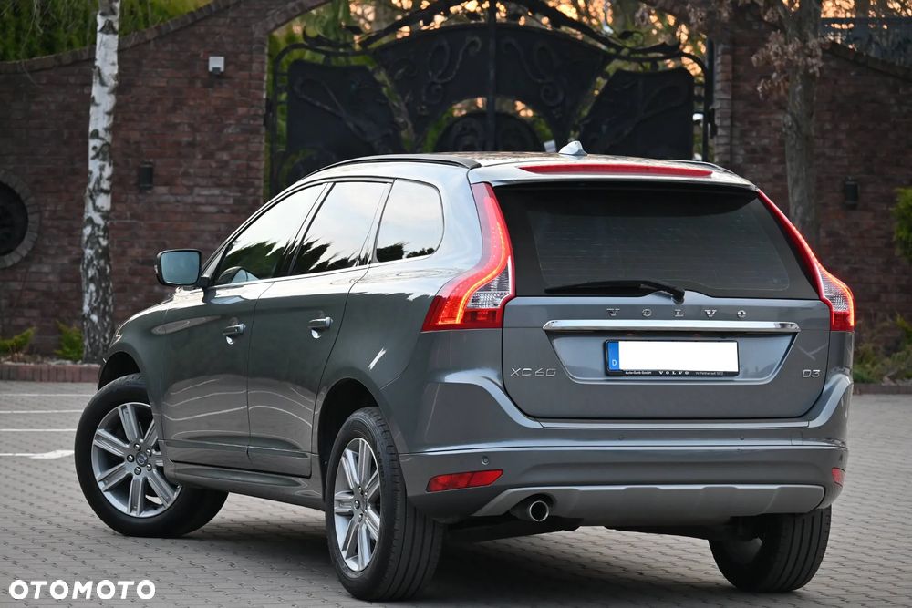 Volvo XC 60 D3 Geartronic Momentum - 13
