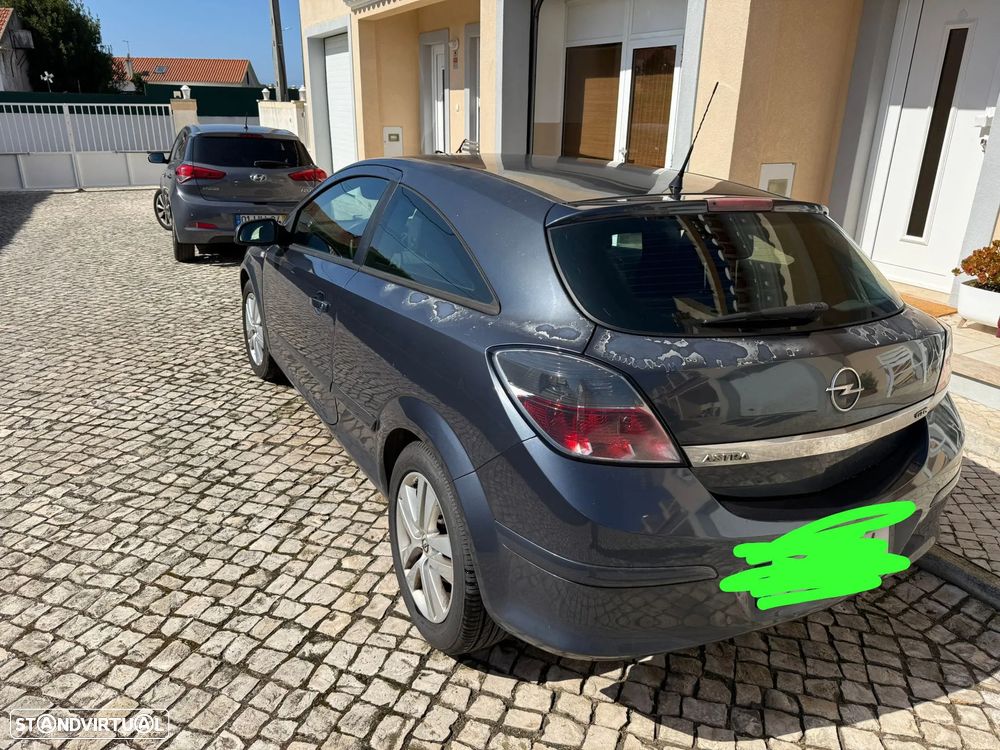 Opel Astra GTC 1.3 CDTi - 2