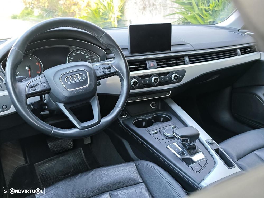 Audi A4 Avant 2.0 TDI S-line S tronic - 26