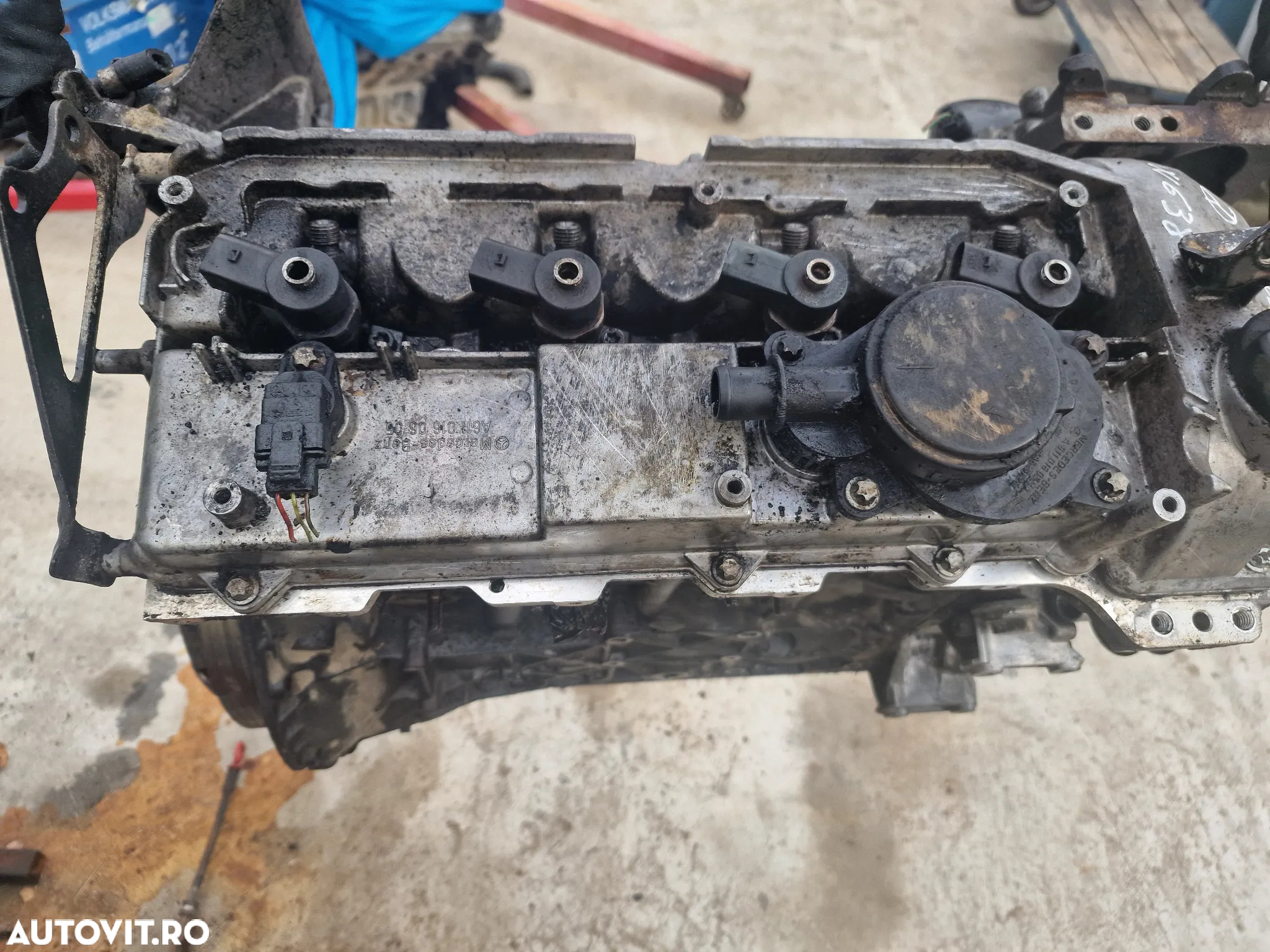Motor 2,2 cdi Mercedes Vito W638 cu Injectoare,an 1998-2003, cod motor 611980 - 3